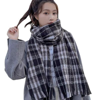 China Custom luxury soft soft feeling poncho thick shawl knitted pashmina blanket lattice winter plain scarves women cashmere wool scarves women for sale