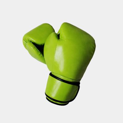 China Adults Martial Arts New Fashion Genuine Leather Boxing Gloves For Competition for sale