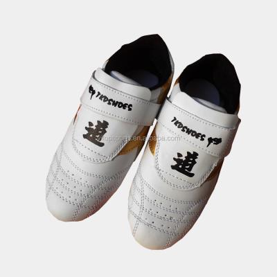 China Exercise Low Price Martial Arts Taekwondo Shoes for sale