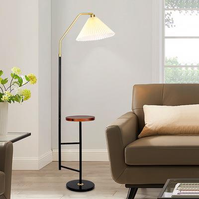 China New 2021 Modern Chinese Style Room Floor Lamp Europe Art Bedroom Study Floor Lamp for sale