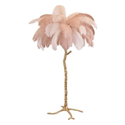 China 2021Newly Hot Modern Sales Promotion Artificial Feather LED Copper Floor Lamp for sale