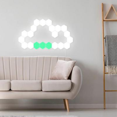 China Modern Hot Selling Nordic Luxurious Indoor Kids Room Bedroom Hotel Led Modern Wall Light Lamp Fancy Hexagon for sale