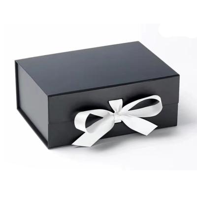 China Recyclable Black Wholesale Custom Made Wig Hair Extension Gift Magnetic Logo Premium Luxury Cardboard Paper Packaging Box For Dress Clothes for sale