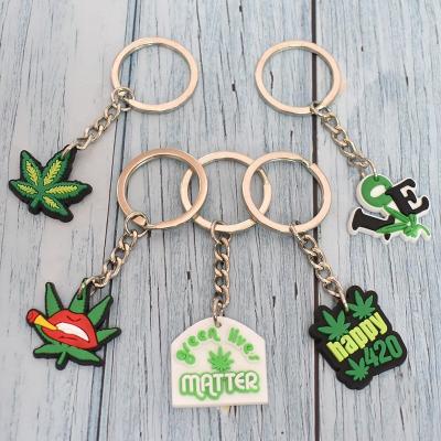 China Wholesale Cartoon Weed Leaf Charm Ring Tourist Key Chain Canada Souvenir Maple Leaf Key Chain for sale