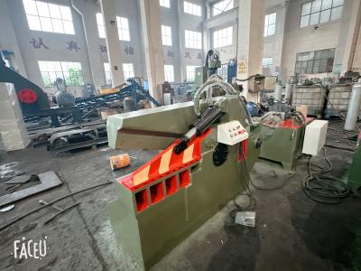 China 120 Tons Cutting Force Alligator Shear Automatic Control 700mm/ 800mm Blade for sale