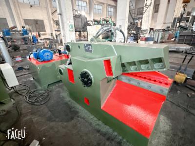 China 700mm Blade Hydraulic Alligator Shear Continuous Cutting Automatic for sale