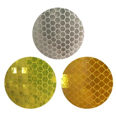 China Ink Stable Reflective Vinyl Rolls Shine Crack Absorption Normal Honeycomb For Signage Billboards Warning Signs Car Stickers for sale