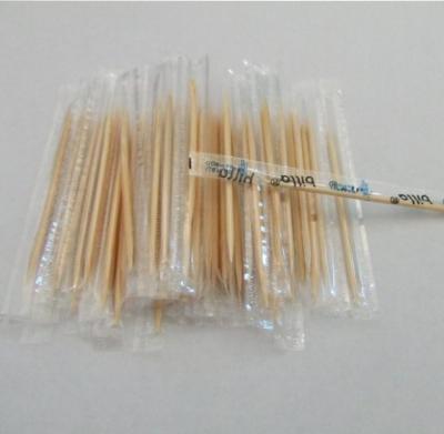 China Hot Selling Disposable Healthy Mini Pouch Bamboo Toothpicks With Plastic Packaging for sale