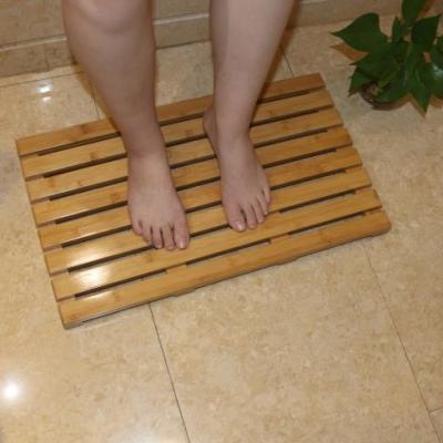 China Sustainable Floor Bathroom Shower Mat Non Slip Bamboo Bath High Quality Bamboo Mat for sale