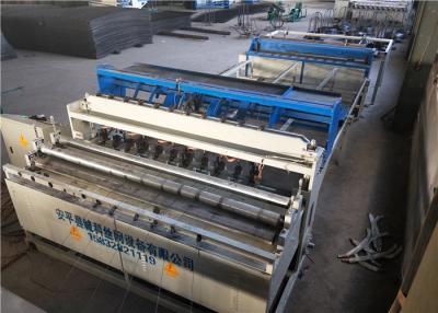 China Durable Chicken Wire Mesh Machine , High Productivity Wire Mesh Weaving Machine  for sale