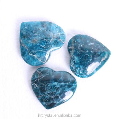 China Wholesale Designed Heart Crystal Heart Decorative Collection Blue Healing China Apaptite For Keepsake Gift for sale