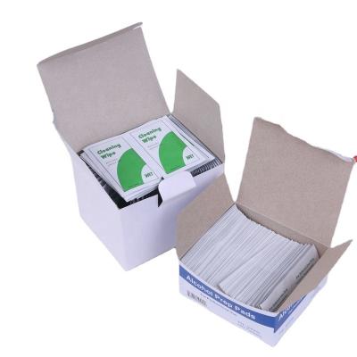 China Cleaning 12 Pcs Fresh Scented Glass Cleaning Cloths Alcohol Free Wet Cleaning Cloths for sale