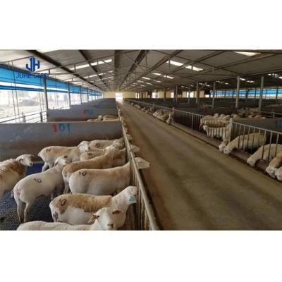 China Sliding Door Goat Sheep Steel Structure Farmhouse for Wind Load 200 Km/h and Livestock for sale