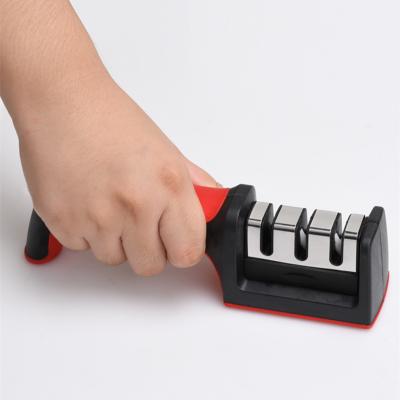 China Sustainable New Model 3 Stages Non Slip Rubber Handle Knife Sharpener for sale