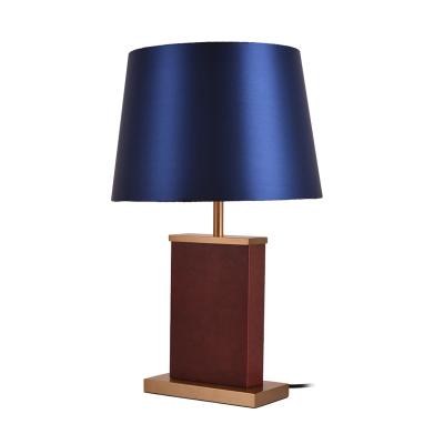 China Lighting Works Modern Luxury Fabric Hotel Living Room Home Decoration Table Lamp With Blue Lampshade for sale