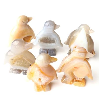 China China Natural Folk Crafts Hand Carved Agate Geode Penguin Crystal Animals Carving For Gift for sale