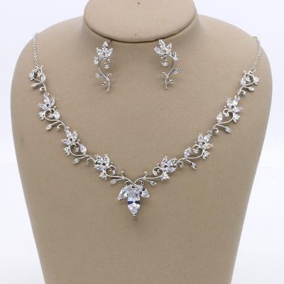 China SLBRIDAL ALLOY Rhinestone Crystals Cubic Zircon Wedding Jewelry Set Bridal CZ Necklace Earring Set Banquet Jewelry Set Women Jewelry for sale