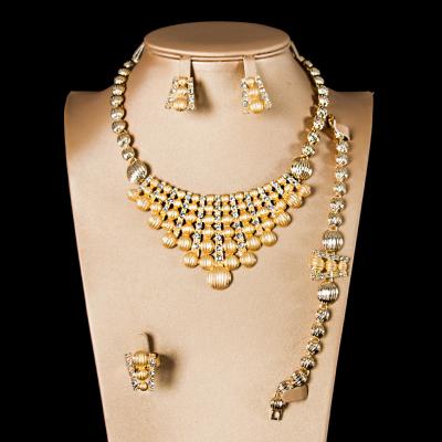 China New Fashion Environmental Friendly Four Pieces Ring Bracelet Necklace Earrings Set Ladies Costume Jewelry for sale