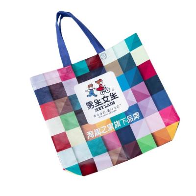 China Recycled material design custom popular multi-color printing nonwoven bag environmental protection shopping gift bag for sale