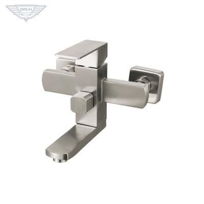 China Without Sliding Bar Side Mounted Wall Hole Bathroom Shower Mixer Tap Tub Tub Faucet for sale