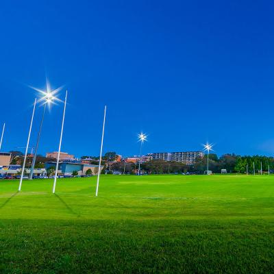 China Round Shape / One Side Hot Dip Galvanized Led Airport High Mast Light With Lowering System for sale