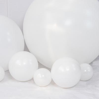 China Latex 36 Inches Tall White Latex Wedding Balloon Party Backdrop Decoration for sale