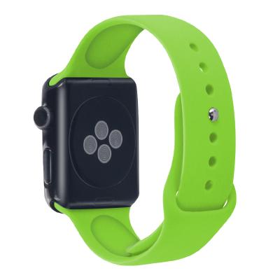 China Silicone easy to install adjustable and light weight suitable apple watch iwatch universal silicone strap double buckle strap for sale