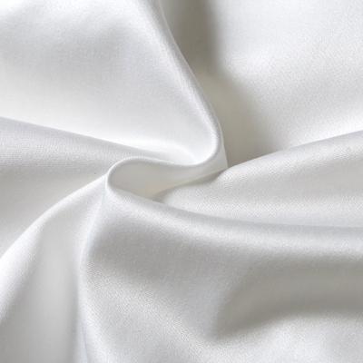 China Hotel 100 Cotton Bedding Shrink-Resistant Percale Fabric Wide Width for sale