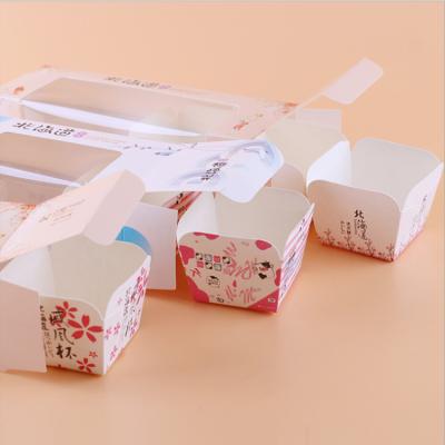 China Recycled Materials Factory Direct Takeout Box Many Compartment Cake Box for sale