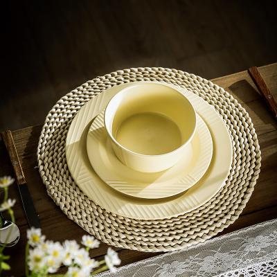 China New type viable rustic hotel dinnerware dishes and bowls porcelain ceramic dinner sets for sale