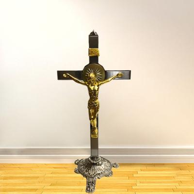 China The Other Catholic Cross The Eastern Orthodox Jesus Suffered Base Of Jesus Christ Decoration Cross With for sale