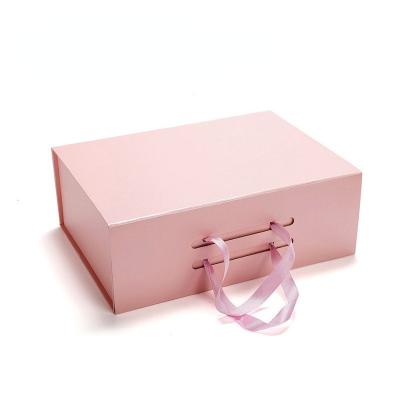 China Recyclable Custom Packaging Logo Apparel Shoe Foldable Paper Box With Ribbon Gift Box for sale