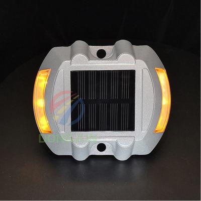 China Aluminum Alloy LED Solar Marker Road Studs Reflective Embedded 3m Aluminum Road Stud Stallion Foot Form LED Solar Panel Road Flasher Stud for sale