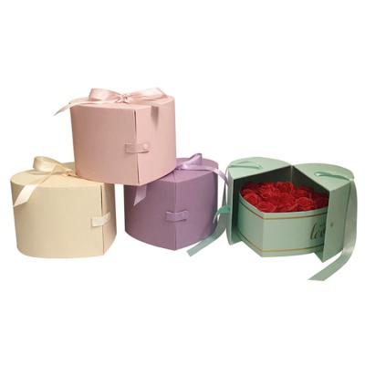 China High Grade Disposable Flower Gift Boxes Artificial Flower Packaging Double Heart Shaped Opening Gift Box for sale