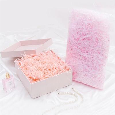 China Disposable Christmas Easter Gift Wrap Shredded Paper Stuffing For Boxes for sale