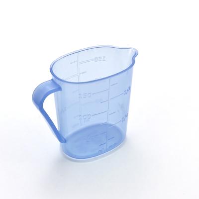 China Sustainable Kitchen Multifunctional Kitchen Cooking Used 150ML Hand Held Round Semi Transparent Plastic Measuring Cups Set for sale