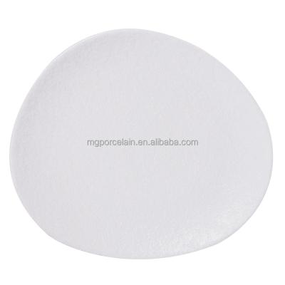 China Viable Occasional White Porcelain Dinner Dishes Matte Glaze Handcraft Ceramic Side / Salad Serving Plates for sale