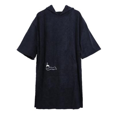 China High Quality Low MOQ Disposable 100% Cotton Custom Surf Hooded Changing Long Robe Poncho Towel Beach Poncho for sale