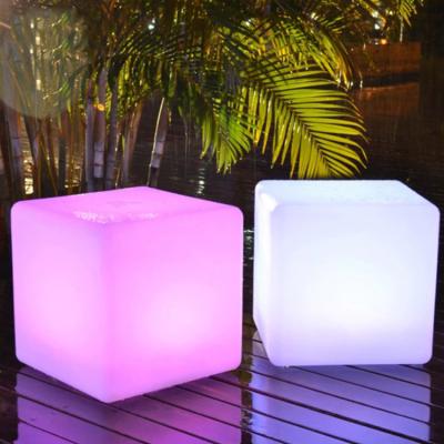 China Outdoor Gardeners Solar Powered Eden Chair Light For Outdoor 40*40*40 for sale