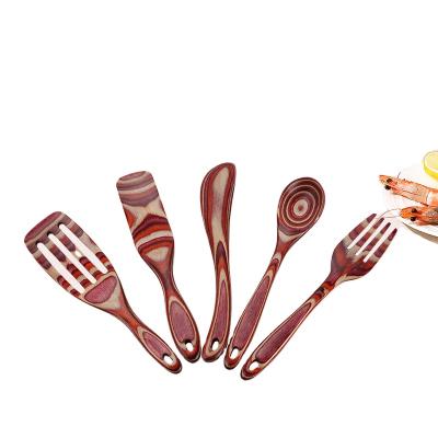 China Wholesale Viable Easy-to-Clean Mini Red Color 5-Piece Kitchen Utensils Set Wooden Environmental Friendly Cooking Tool Kit for sale