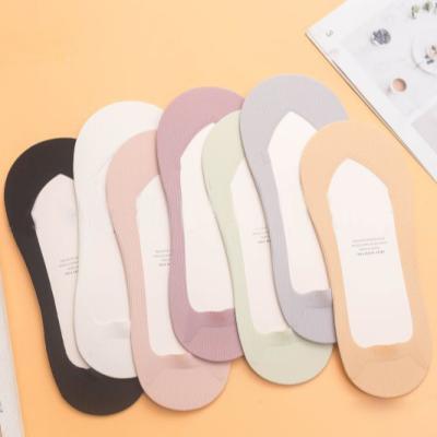 China Factory wholesale ladies antibacterial ice color pure silk seamless V super light invisible socks no show socks for sale