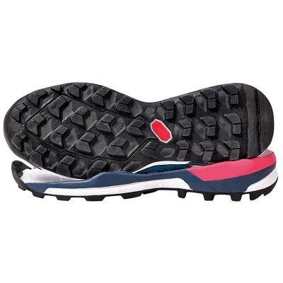 China Unique brand mountaineering shoe lightweight outsole men shoes for sale