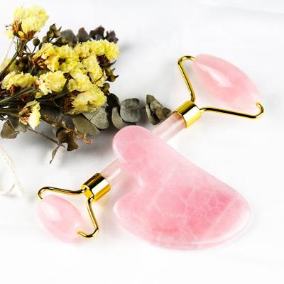 China Whitening Jade Roller Gua Sha Set 100% Rose Quartz Roller Facial Skin Care Pink Jade Roller for sale