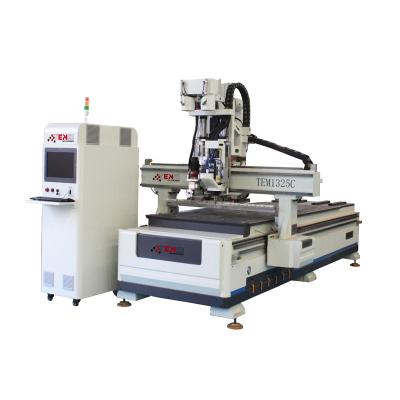 China MDF ACRYLIC ALUMINUM WOOD CARVING CNC Router Wood Carving Machine with Auto Tool Changing CNC Router Kit for sale