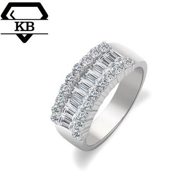 China Trendy Design 10K/14K/18K Gold Round Luxury Round Design 10K/14K/18K Brilliant Emerald Cut Three Row VVS Moissanite Anniversary Ring 2.34 CTW for sale