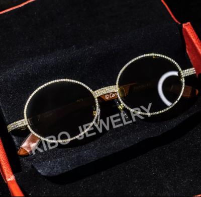 China Luxury Young Man Diamond Moissanite Frames Giverny Iced Fashion Sunglasses Design Out Of Hip Hop Sunglasses for sale