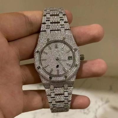 China Bussdown Waterproof Luxury Men's Watch Iced Out VVS Custom Moissanite Diamond Watches for sale