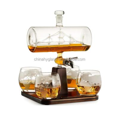 China No Smell No Smell Wholesale Chinese Wine Bottle 1000ml Whiskey Glass And Decanter In Box Set Stones for sale