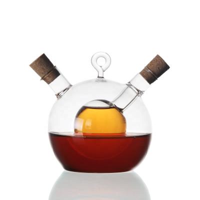 China Stocked Cooking Tools 2-in-1 Soy Sauce Dressing Serving Condiment Serving Seasoning Glass Bottle for sale