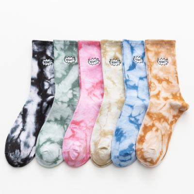 China Scuff resistance high fashion cotton funny tube bangs Nice tie dye cotton matching socks for women men unisex for sale